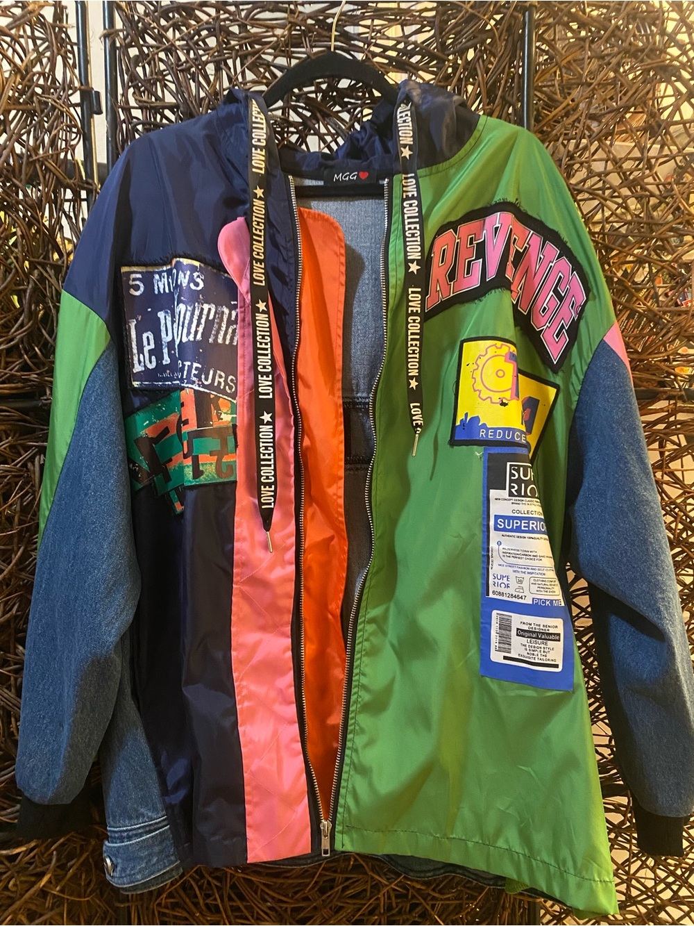 Colorblock Graphic Windbreaker Jacket with 'Revenge' Patch